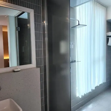 Hound Hotel Busan Station Exterior photo