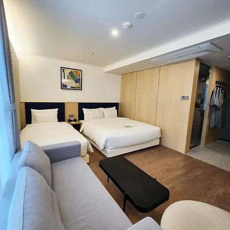 Hound Hotel Busan Station Exterior photo