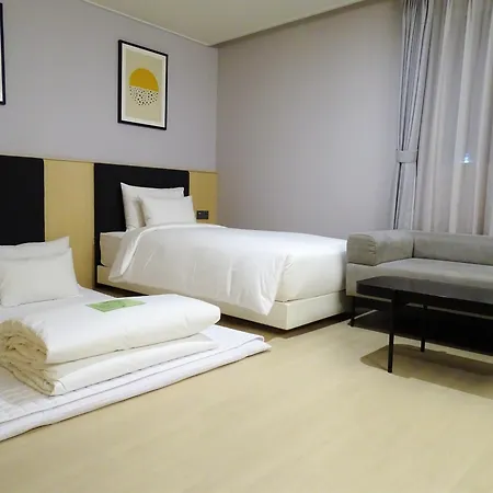 Hound Hotel Busan Station Exterior photo