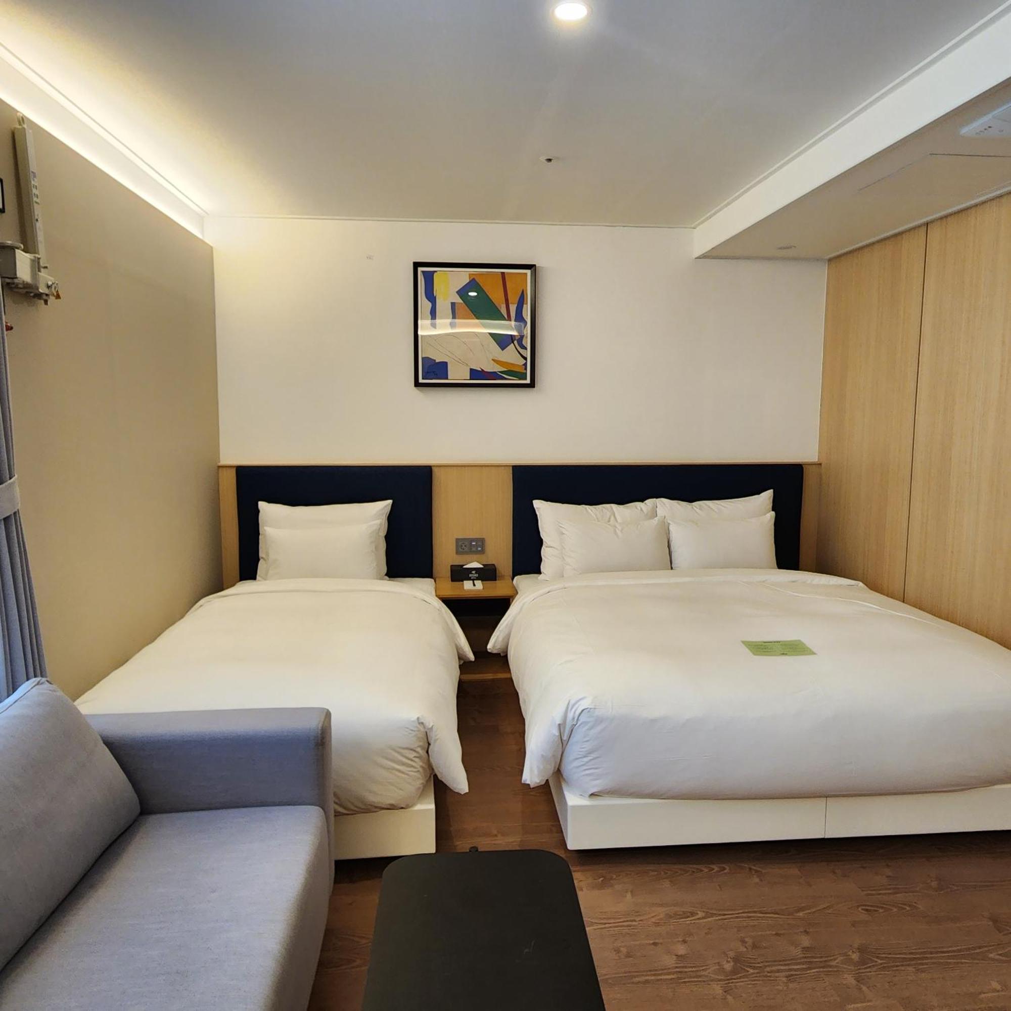 โรงแรม โรงแรมฮาวด์ พูซาน สเตชั่น